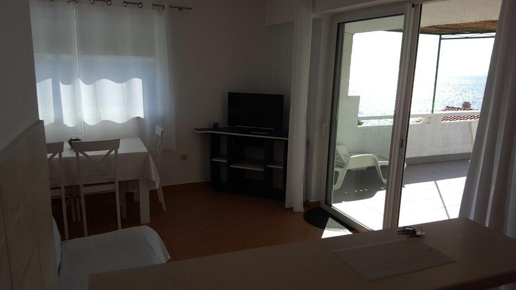 Apartments Eva Primosten Exterior photo